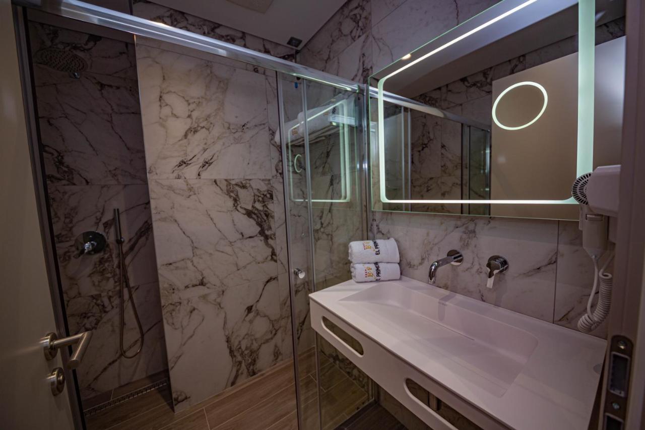 El Primero Hotel Sarande Ngoại thất bức ảnh