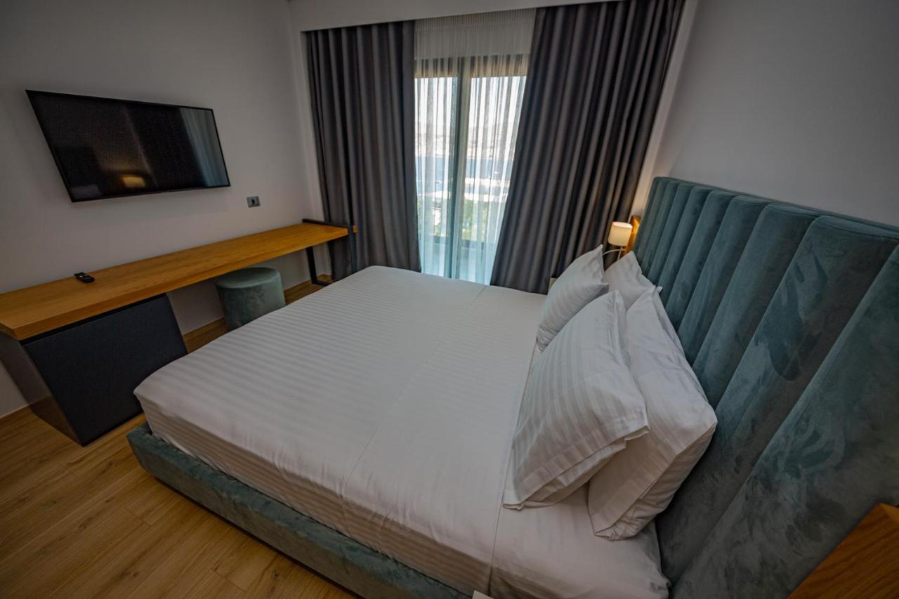 El Primero Hotel Sarande Ngoại thất bức ảnh