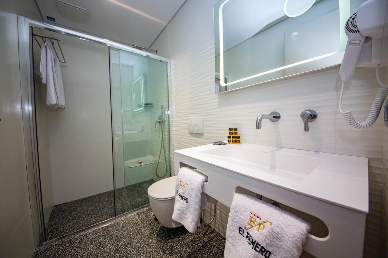 El Primero Hotel Sarande Ngoại thất bức ảnh